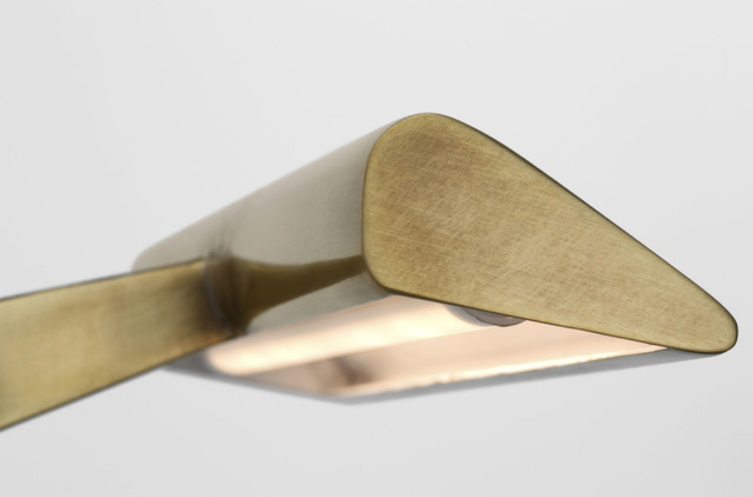 Petrel 8" Picture Light