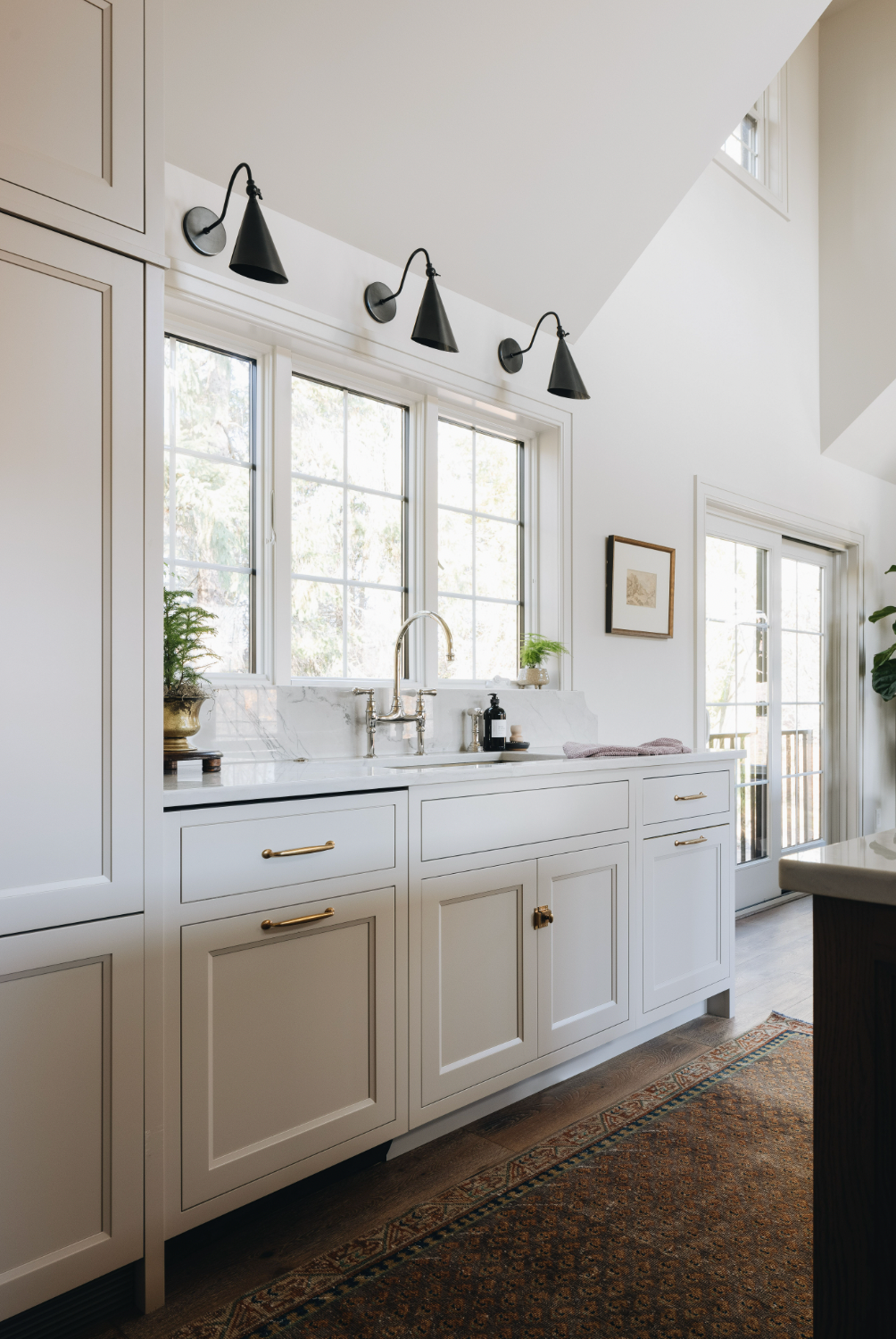 Mitzi best sale lupe sconce