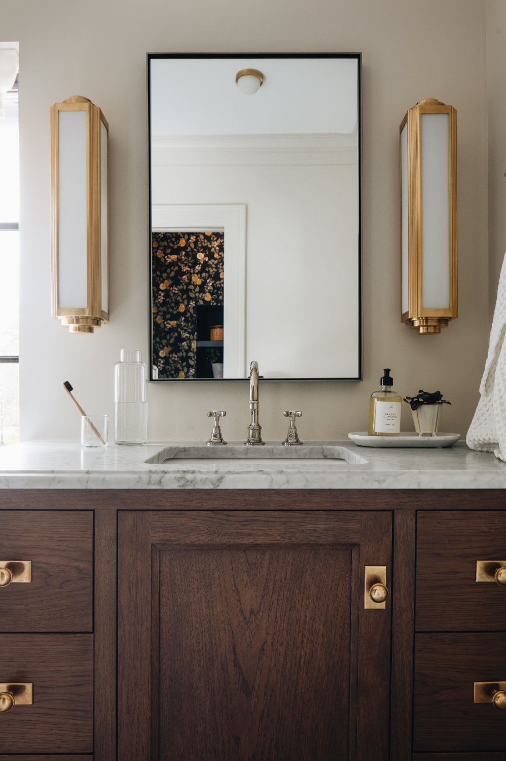 Woodward Vanity - 48"