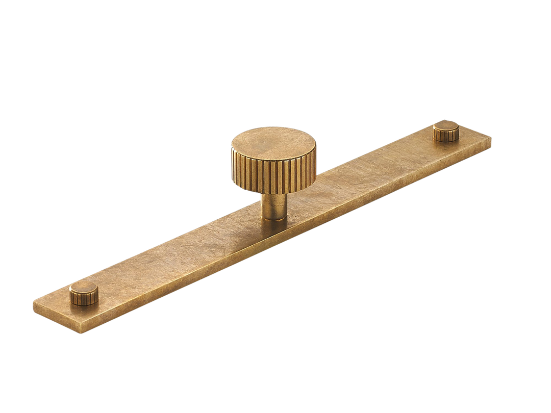 Mix Cabinet Knob with Backplate