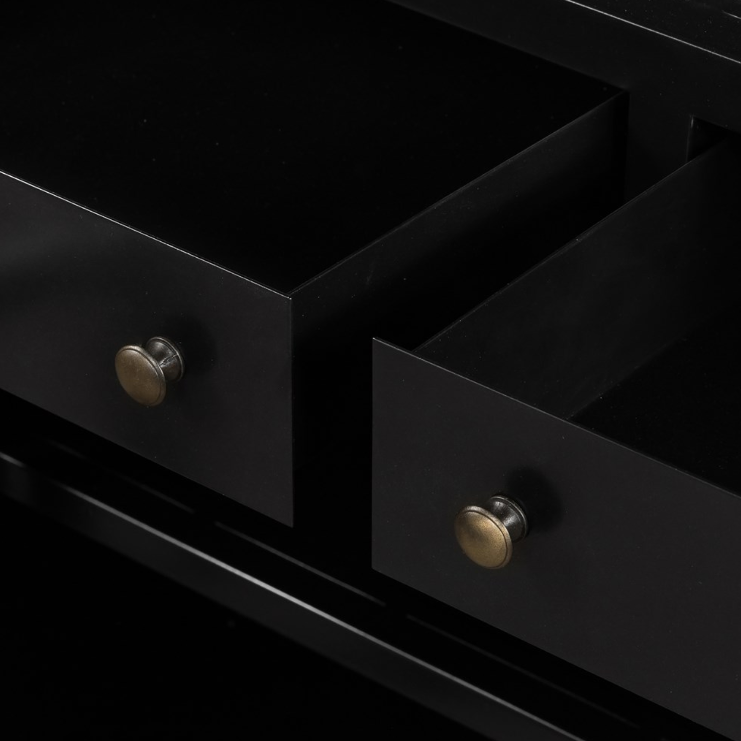 Charlotte Media Console